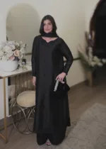 Siyah